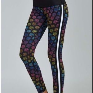 NWT 🔥 NOLI Tigre 7/8 leggings, size XS